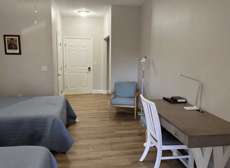 Villa Bedroom 3 768x562